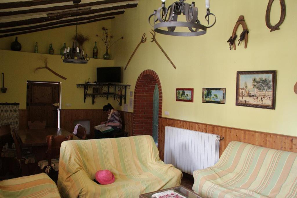 Casa Rural La Noria La Escucha Exteriör bild